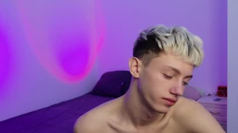 leonlure online show from 12/05/25, 08:27