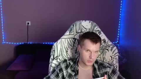 Snapshot of leonnextdoor chatting on 01/04/25, 06:51 Leon online show from 01/04/25, 06:51