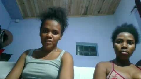 Snapshot of leonnida chatting on 04/01/26, 06:05 leonnida online show from 04/01/26, 06:05