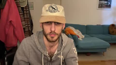 Leon online show from 02/08/26, 03:26