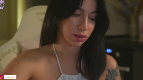 Leora online show from 10/27/25, 05:28