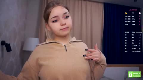 Hello everyone Im Lora Its my first day Were going to have fun together online show from 11/24/25, 05:07