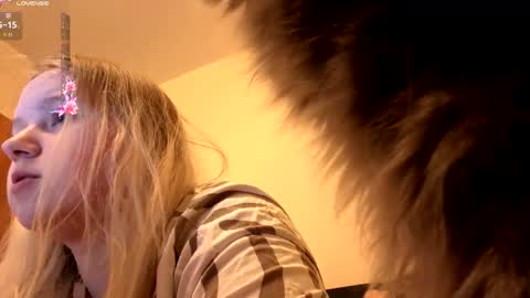 Hello everyone Im Lora Its my first day Were going to have fun together online show from 01/13/26, 06:57