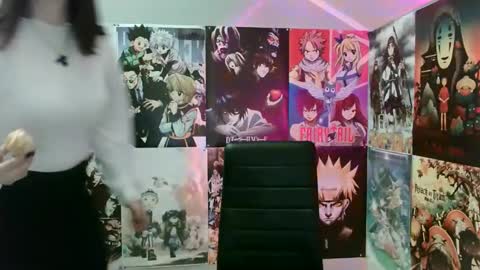 little secret online show from 02/18/25, 10:16