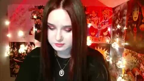 little secret online show from 11/18/25, 06:12