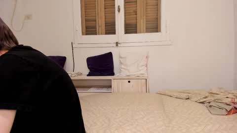 Snapshot of leraimcute chatting on 03/10/25, 12:07 Daniel online show from 03/10/25, 12:07