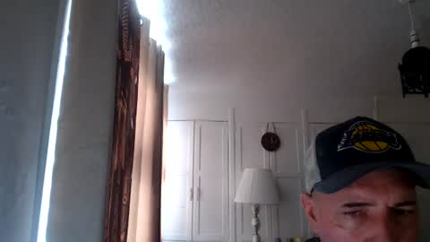 lescarpinter online show from 08/08/26, 08:16