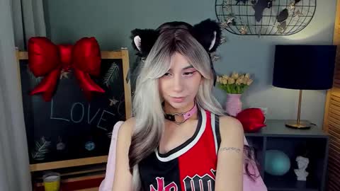 Eveline online show from 02/16/26, 01:24