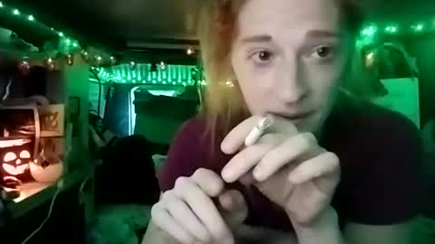 LesleyGumGrass- The Boring Trans girl online show from 10/28/25, 08:44