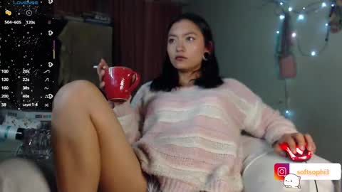 Snapshot of leslie__anderson chatting on 12/20/25, 09:16 Leslie online show from 12/20/25, 09:16