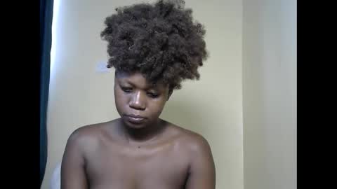 leslie online show from 03/09/25, 05:33