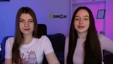 leslie_bird online show from 12/04/25, 09:40