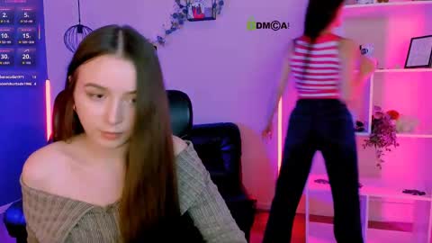 leslie_bird online show from 05/13/26, 09:06