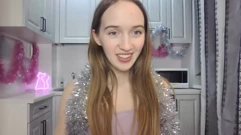  LESLIE   online show from 12/16/24, 11:07