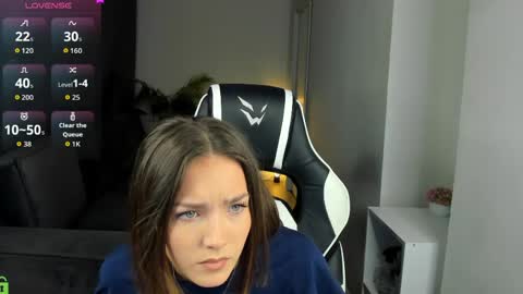 Leslie online show from 06/05/26, 01:01