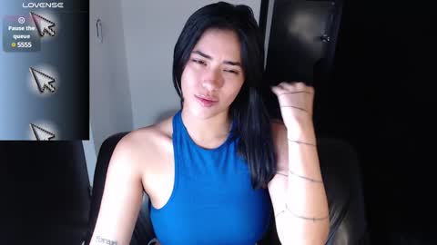 Snapshot of leslieblack_ chatting on 01/16/25, 07:52 leslie online show from 01/16/25, 07:52