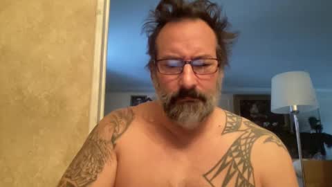 leslielindsey13 online show from 12/22/24, 01:33