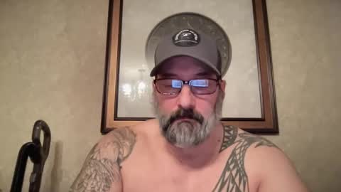 leslielindsey13 online show from 02/23/25, 02:04