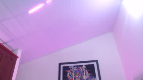 Snapshot of leslyandika chatting on 02/01/25, 09:08 LeslyAndika online show from 02/01/25, 09:08