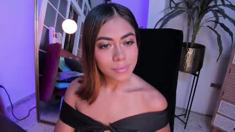 Lesly Bailey online show from 09/19/25, 11:33