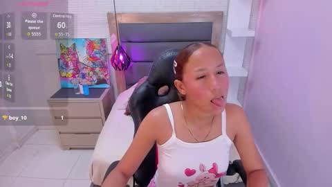 Snapshot of leslysimpson chatting on 03/09/26, 08:02 online show from 03/09/26, 08:02