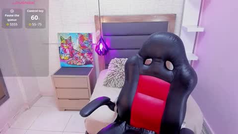 Snapshot of leslysimpson chatting on 03/10/26, 08:03 online show from 03/10/26, 08:03