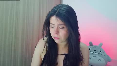Snapshot of leslystone_ chatting on 04/11/26, 06:56 Lesly online show from 04/11/26, 06:56