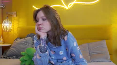 Lessy online show from 01/19/26, 04:38