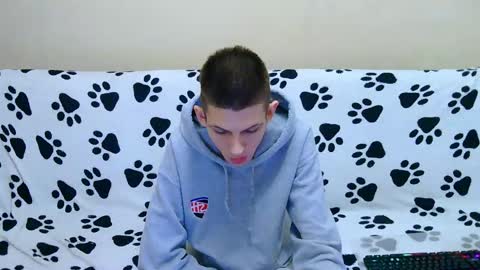 Snapshot of lester_broo chatting on 04/20/26, 02:53 lester_broo online show from 04/20/26, 02:53