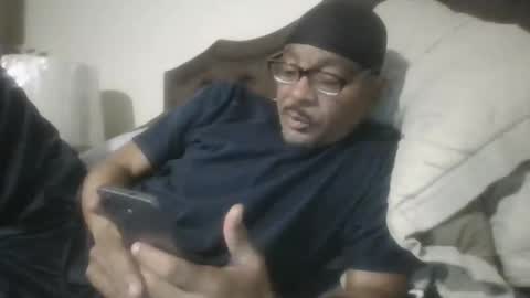 letmegetsum2 online show from 05/07/26, 02:50