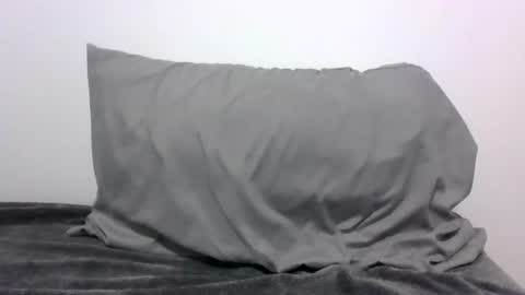 lets_play143 online show from 01/09/26, 04:59