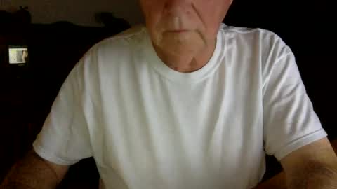 Snapshot of letscum2gether0 chatting on 12/18/24, 02:10 letscum2gether0 online show from 12/18/24, 02:10