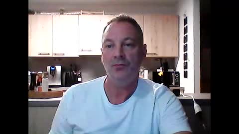 Snapshot of letshavefun2gether68 chatting on 10/14/25, 04:57 letshavefun2gether68 online show from 10/14/25, 04:57