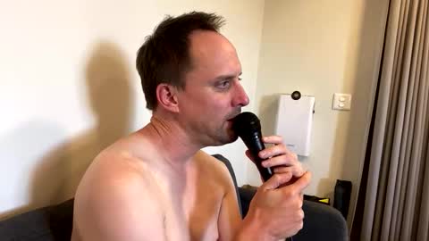 Snapshot of lettucespice chatting on 01/14/26, 02:06 lilithgaze online show from 01/14/26, 02:06