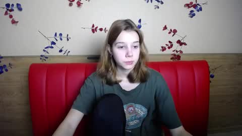 Snapshot of letty_curly chatting on 12/14/24, 06:24 letty_curly online show from 12/14/24, 06:24