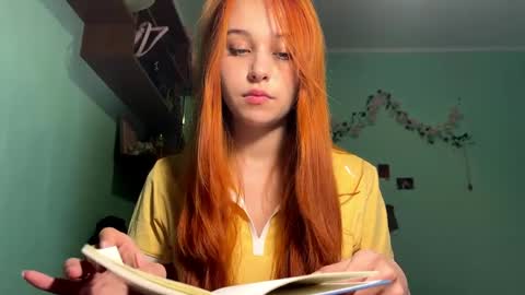 Snapshot of lettygherardini chatting on 04/01/26, 07:11 Lola online show from 04/01/26, 07:11