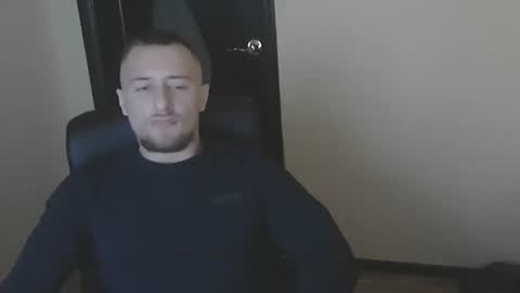 Snapshot of lev1ngston chatting on 12/06/24, 10:27 lev1ngston online show from 12/06/24, 10:27