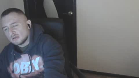 Snapshot of lev1ngston chatting on 12/09/24, 05:52 lev1ngston online show from 12/09/24, 05:52