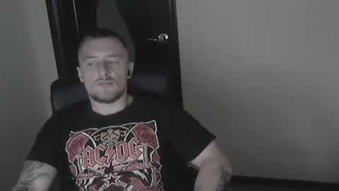 Snapshot of lev1ngston chatting on 12/24/24, 10:22 lev1ngston online show from 12/24/24, 10:22