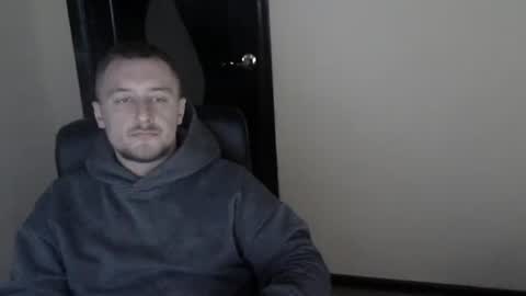 Snapshot of lev1ngston chatting on 12/29/24, 11:40 lev1ngston online show from 12/29/24, 11:40