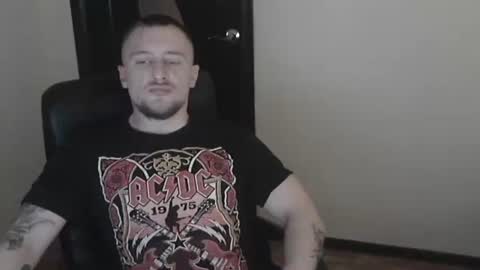 Snapshot of lev1ngston chatting on 01/08/25, 02:03 lev1ngston online show from 01/08/25, 02:03