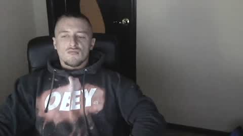 Snapshot of lev1ngston chatting on 01/25/25, 12:58 lev1ngston online show from 01/25/25, 12:58