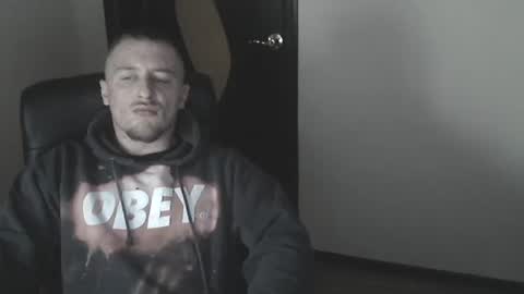 Snapshot of lev1ngston chatting on 01/25/25, 09:57 lev1ngston online show from 01/25/25, 09:57