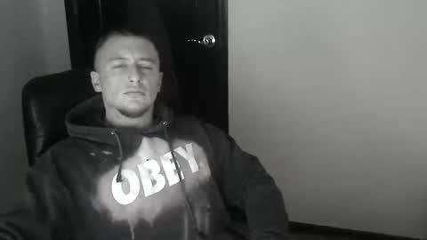 Snapshot of lev1ngston chatting on 01/29/25, 12:54 lev1ngston online show from 01/29/25, 12:54