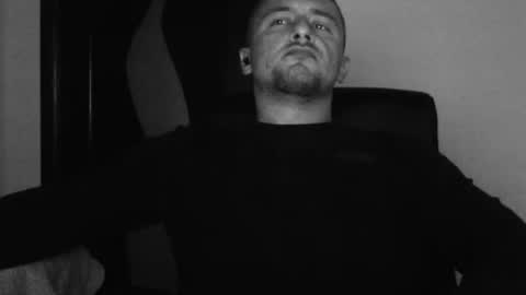 Snapshot of lev1ngston chatting on 09/23/25, 01:30 lev1ngston online show from 09/23/25, 01:30