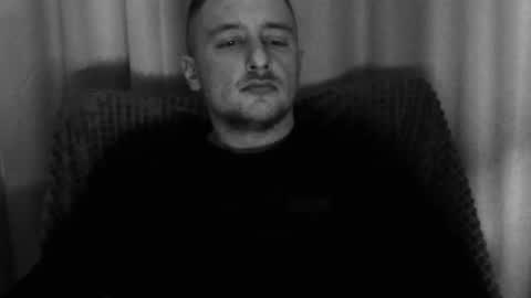 Snapshot of lev1ngston chatting on 02/08/26, 10:02 lev1ngston online show from 02/08/26, 10:02