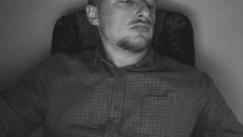 Snapshot of lev1ngston chatting on 04/01/26, 04:48 lev1ngston online show from 04/01/26, 04:48