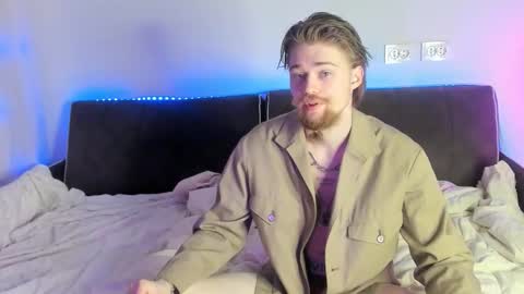 Snapshot of lev_miller chatting on 03/02/26, 12:24 lev_miller online show from 03/02/26, 12:24