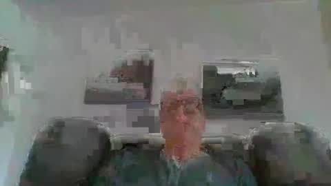 Snapshot of levensgenieters2 chatting on 10/17/25, 08:39 levensgenieters2 online show from 10/17/25, 08:39