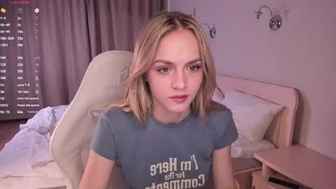 Snapshot of leviavillat chatting on 07/22/26, 11:02 Rita online show from 07/22/26, 11:02